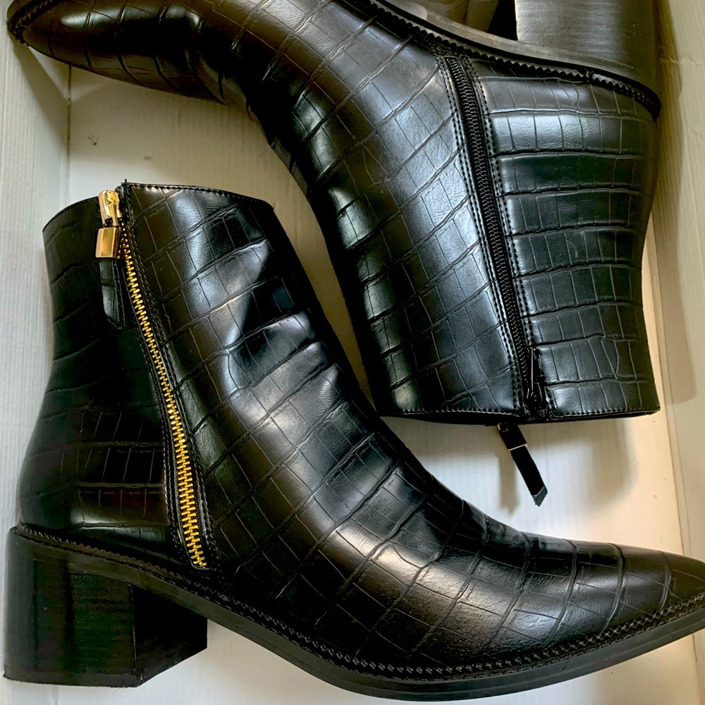 Long Tall Sally Black zippered ankle boots
